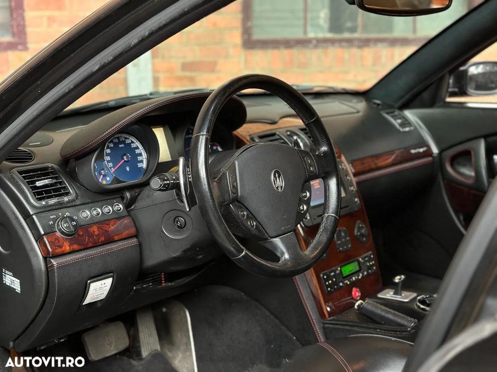 Maserati Quattroporte - 9