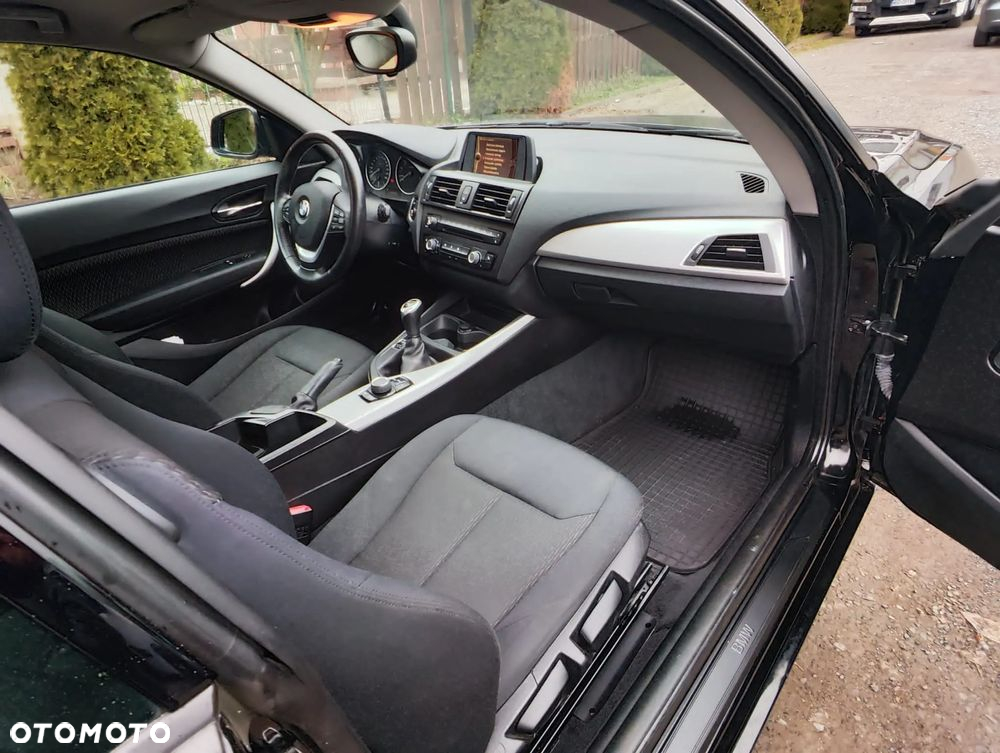 BMW Seria 1 116i Sport Line - 28