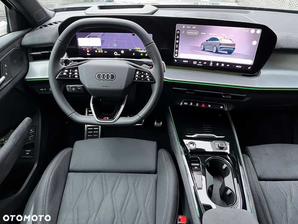 Audi Q3 Sportback - 12