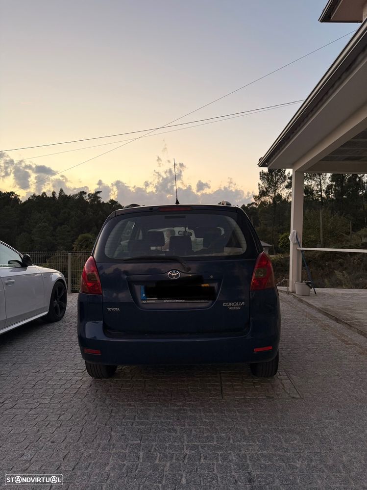 Toyota Corolla Verso 1.6 VVT-i - 3
