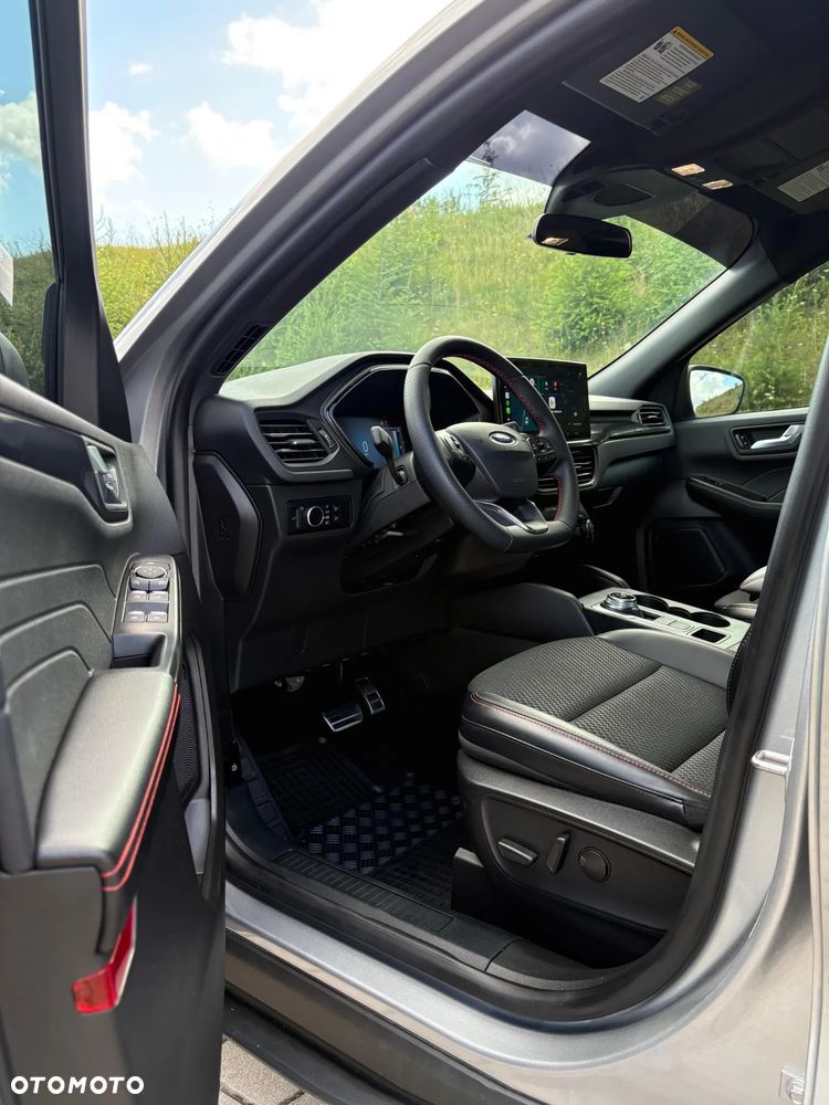 Ford Escape - 10