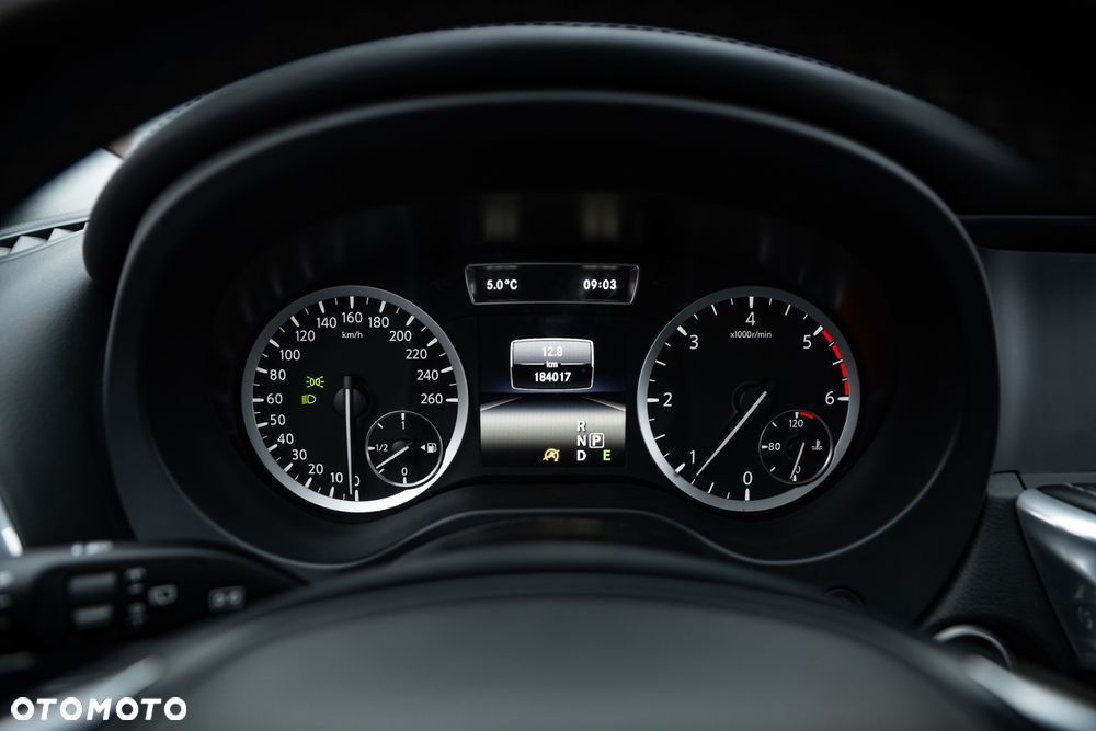 Infiniti Q30 2.2d DCT AWD Sport - 30
