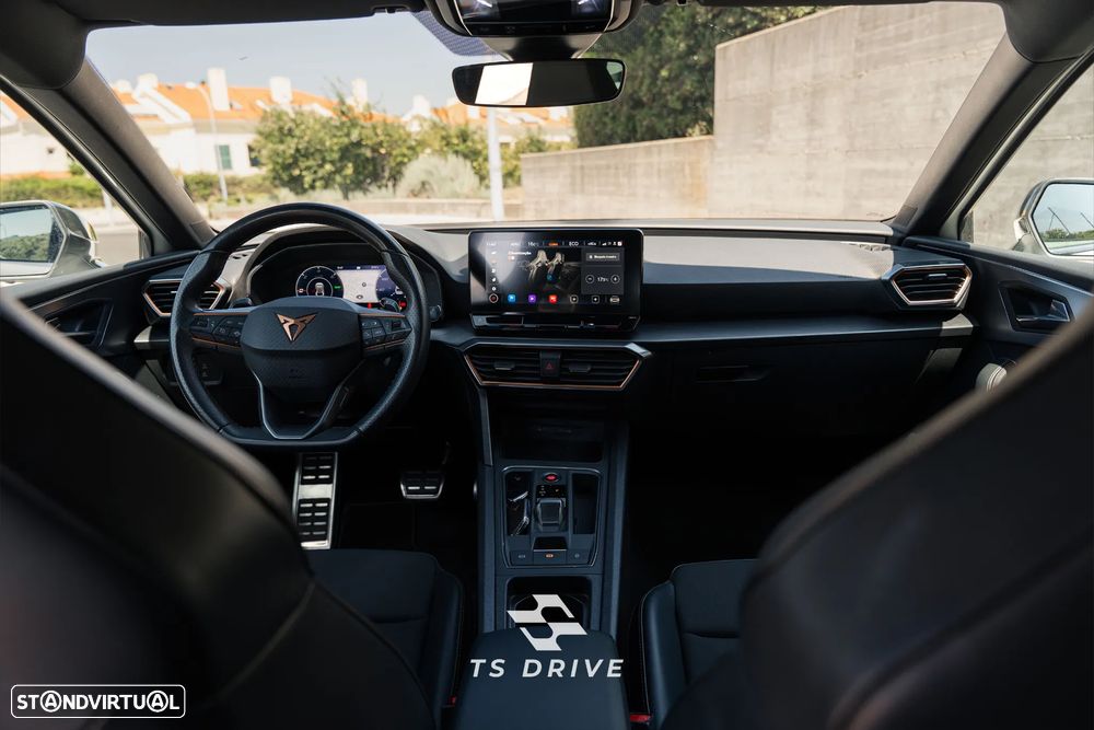 Cupra Leon ST 1.4 e-Hybrid MID DSG - 6
