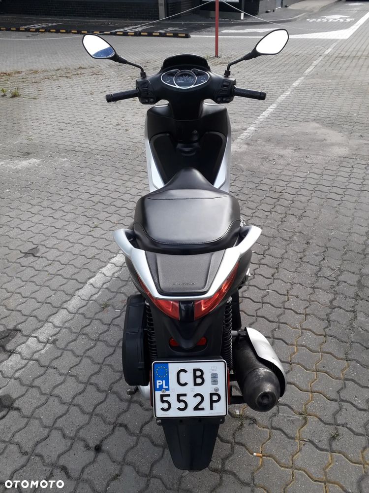 Piaggio Medley - 21