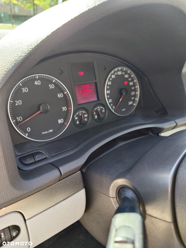 Volkswagen Golf 1.6 FSI Comfortline - 13