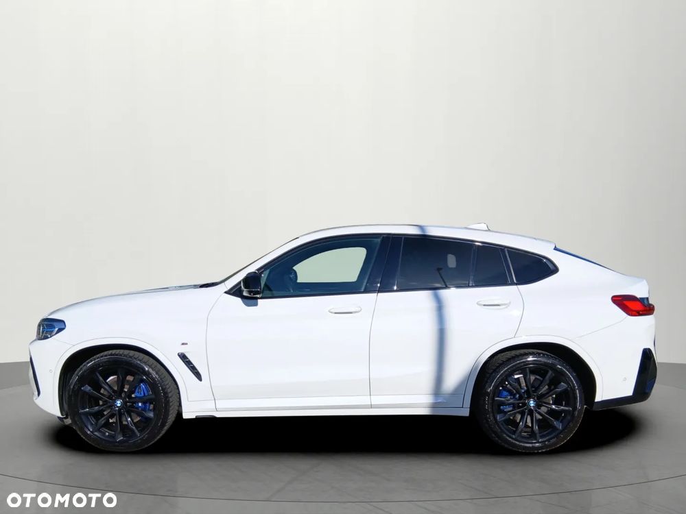 BMW X4 2022 photo 2