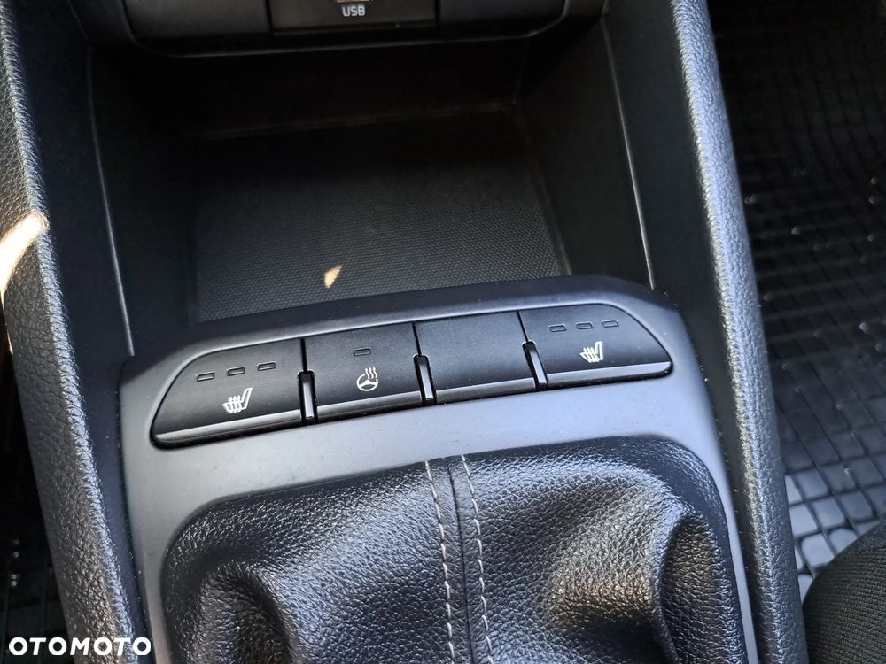 Kia Stonic 1.2 M - 19