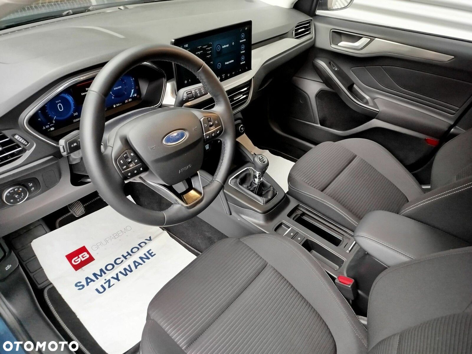 Ford Focus 1.0 EcoBoost Titanium X - 12