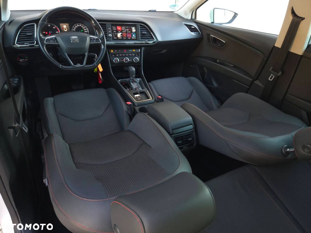 Seat Leon 2.0 TDI DPF Start&Stop DSG FR - 36
