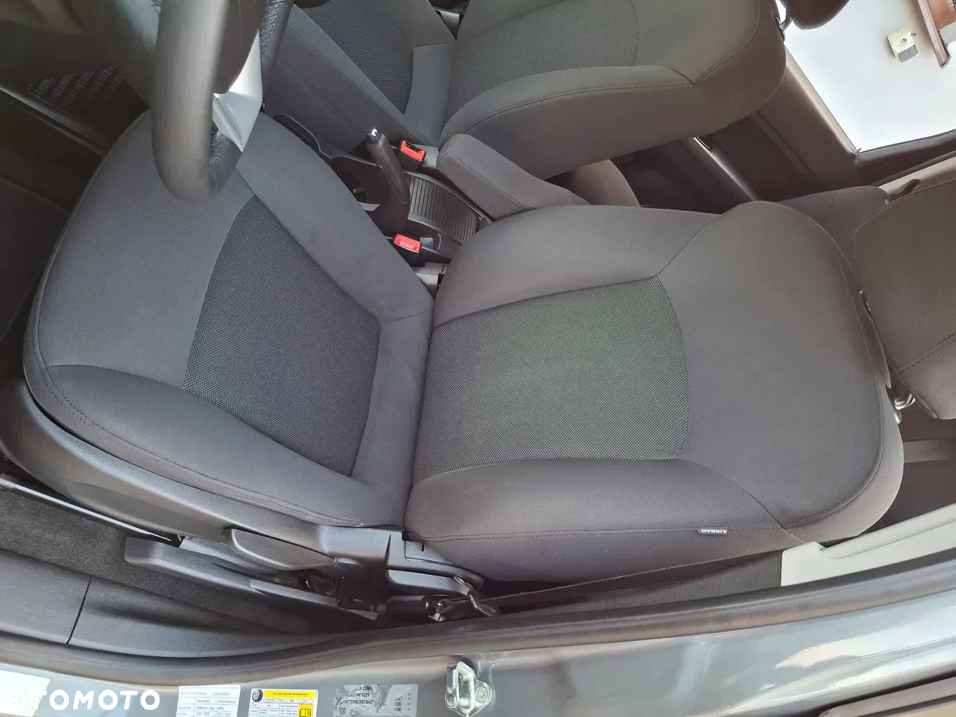 Chevrolet Orlando - 34