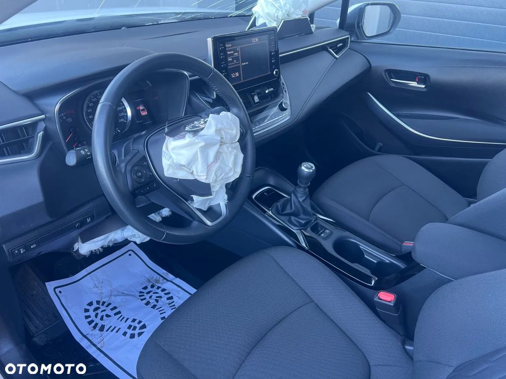 Toyota Corolla 1.6 Comfort - 8