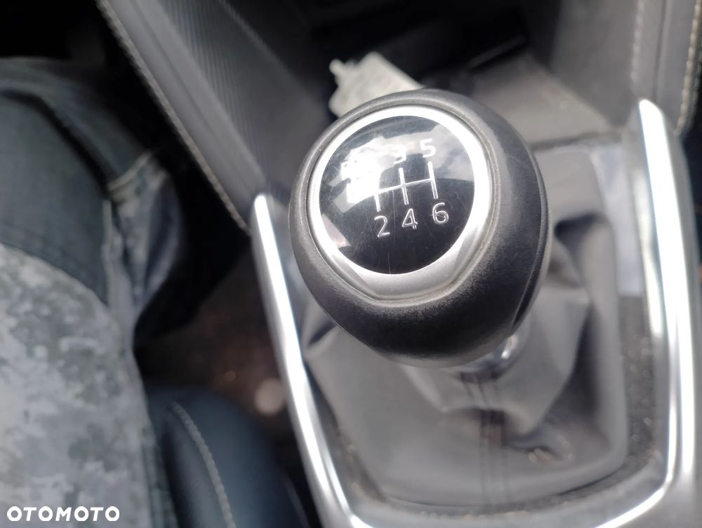 Mazda 2 SKYACTIV-G 90 Nakama - 28