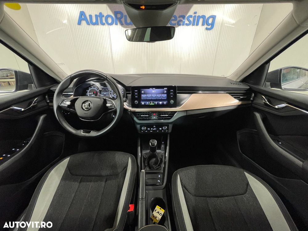 Skoda Kamiq 1.0 TSI Style - 8