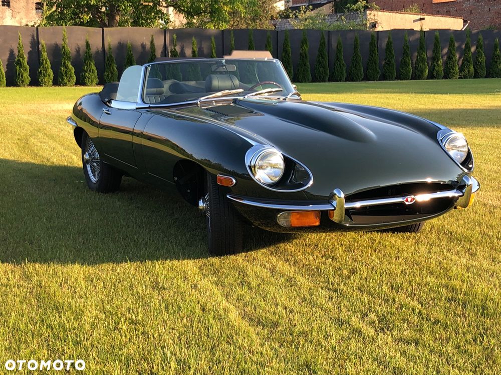 Jaguar E-Type - 3