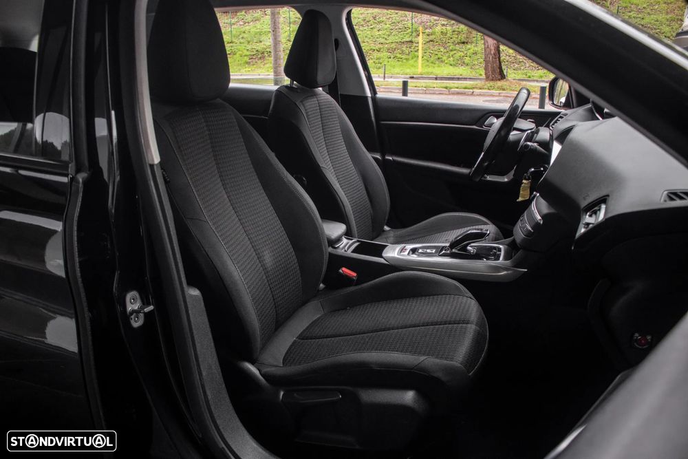 Peugeot 308 SW BlueHDi 130 EAT6 Stop & Start Active - 25