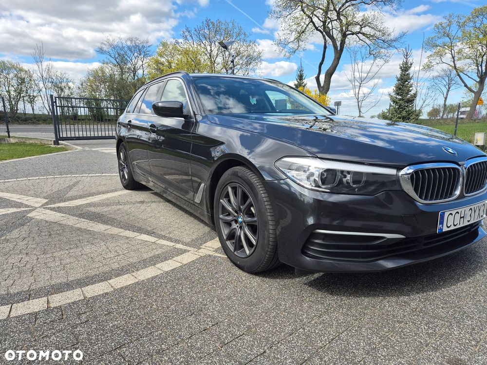 BMW Seria 5 520d - 5