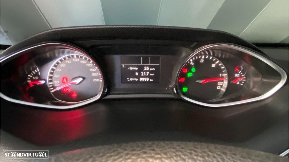 Peugeot 308 SW BlueHDi 100 Stop & Start Active - 31