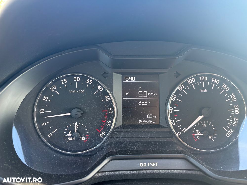 SKODA Octavia 2016 — imagine 10