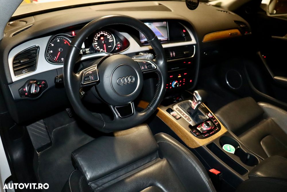 Audi A4 Limuzina 2.0 TDI quattro S tronic Sport - 9