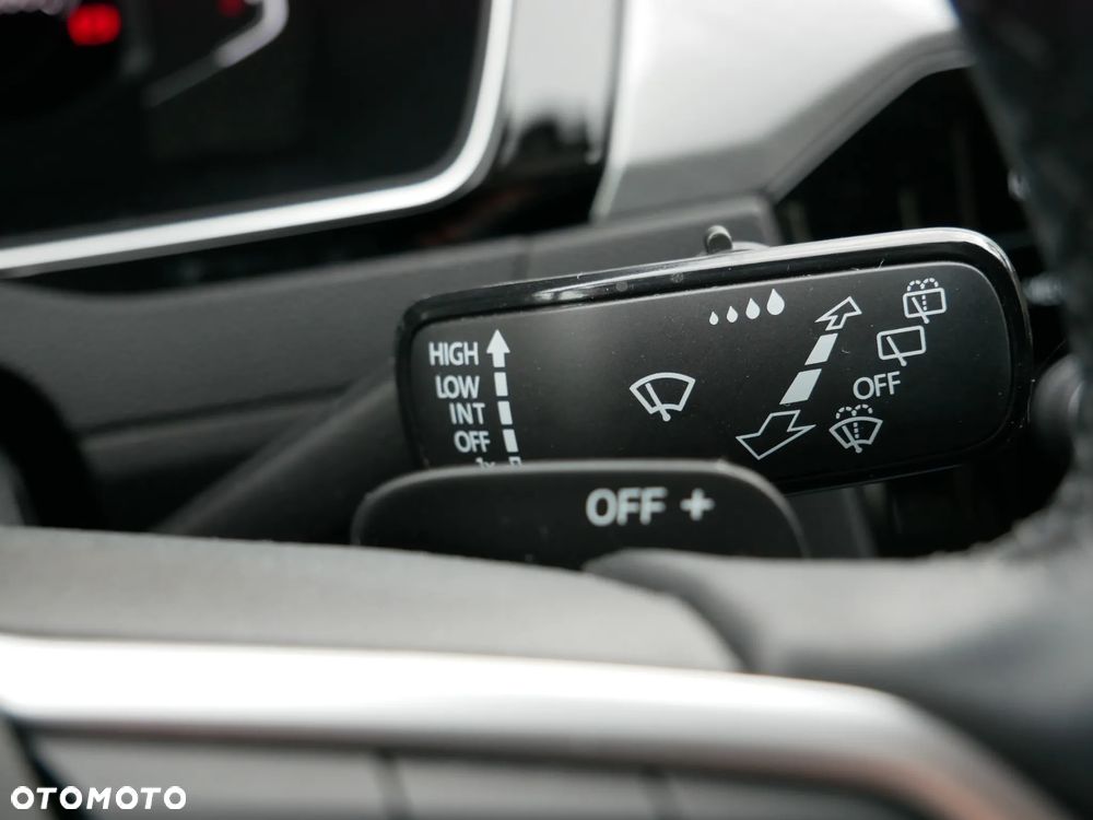 Volkswagen Passat 2.0 TDI EVO Business DSG - 34
