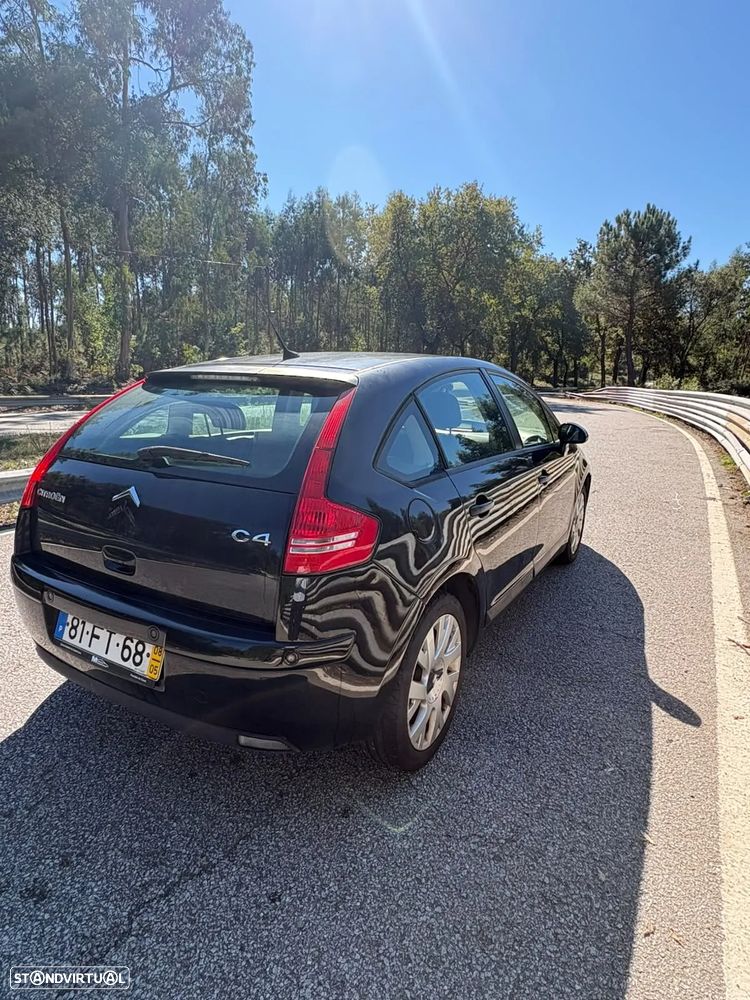 Citroën C4 1.6 HDi 110 VTR Pack - 3