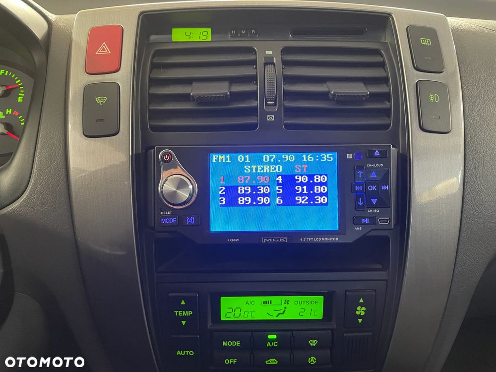 Hyundai Tucson 2.0 4WD GLS - 30