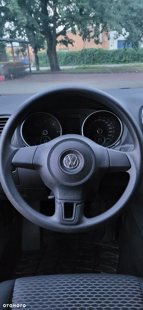 Volkswagen Golf 1.6 TDI Trendline - 12
