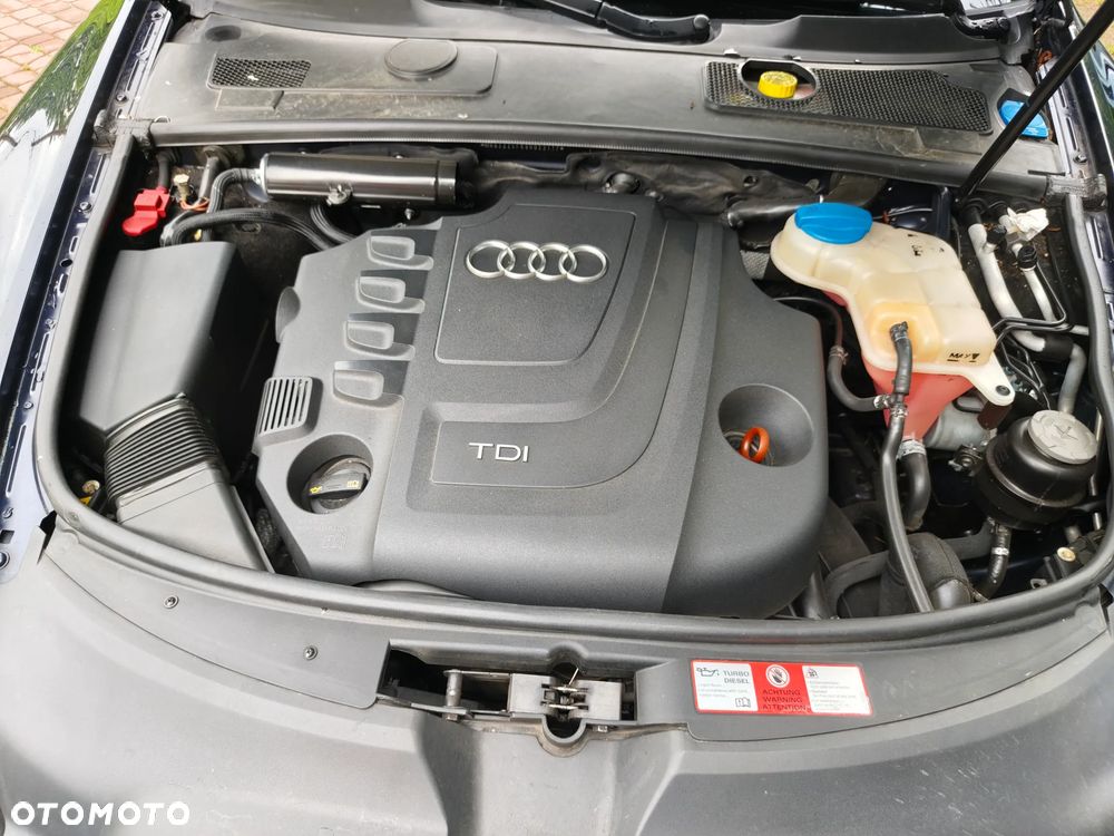 Audi A6 Avant 2.0 TDI DPF multitronic - 9