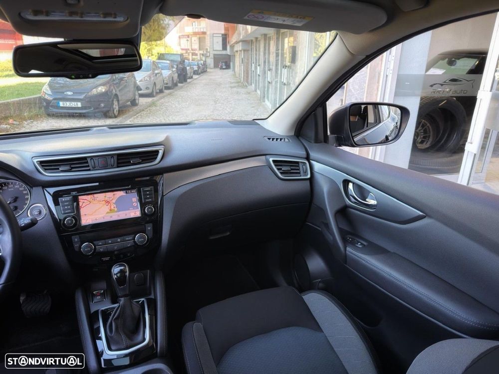 Nissan Qashqai 1.3 DIG-T Tekna Premium DCT - 21