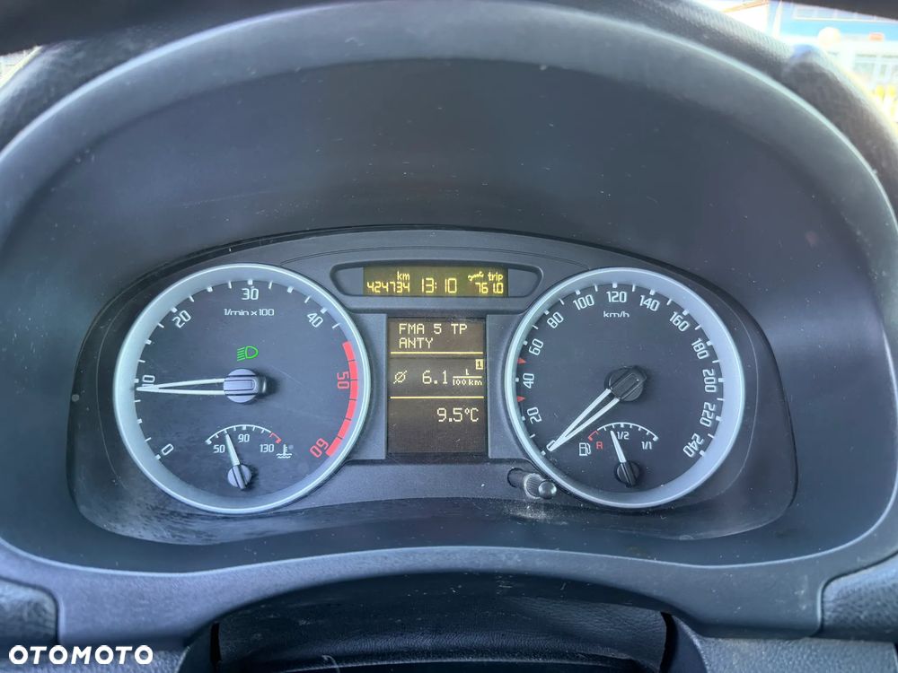 Skoda Roomster - 19