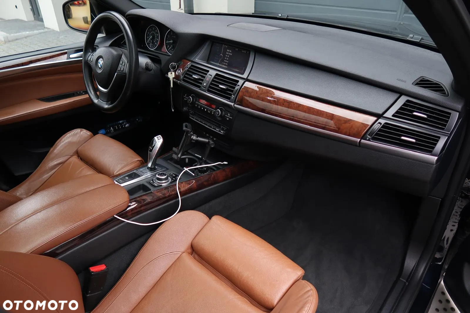 BMW X5 3.0si xDrive - 19