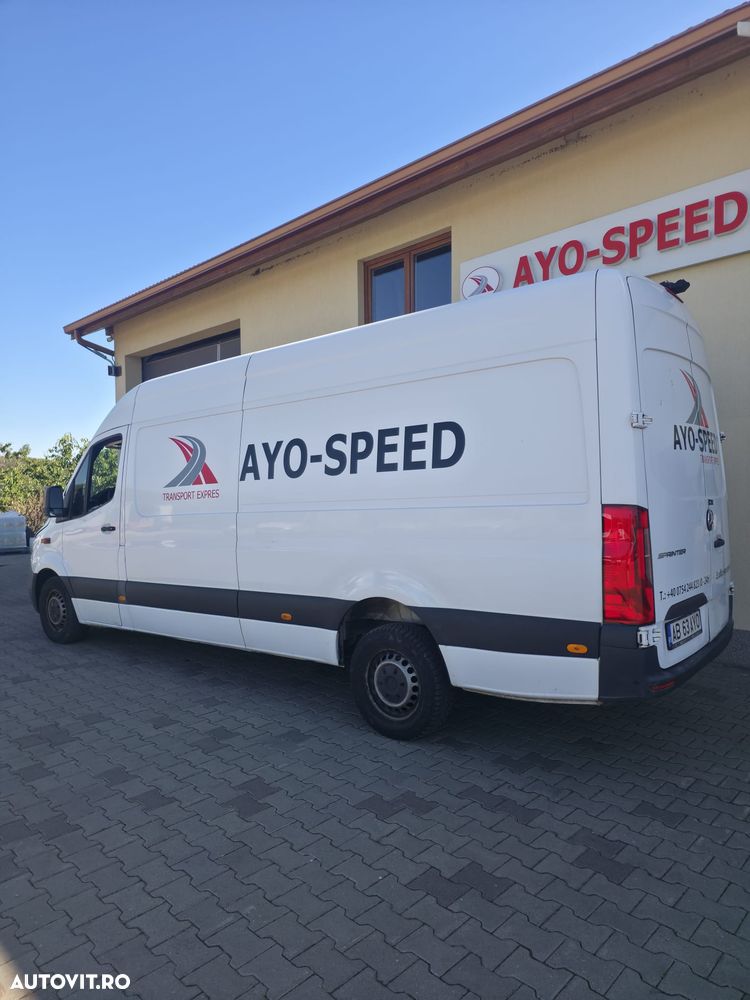Mercedes-Benz Sprinter - 5