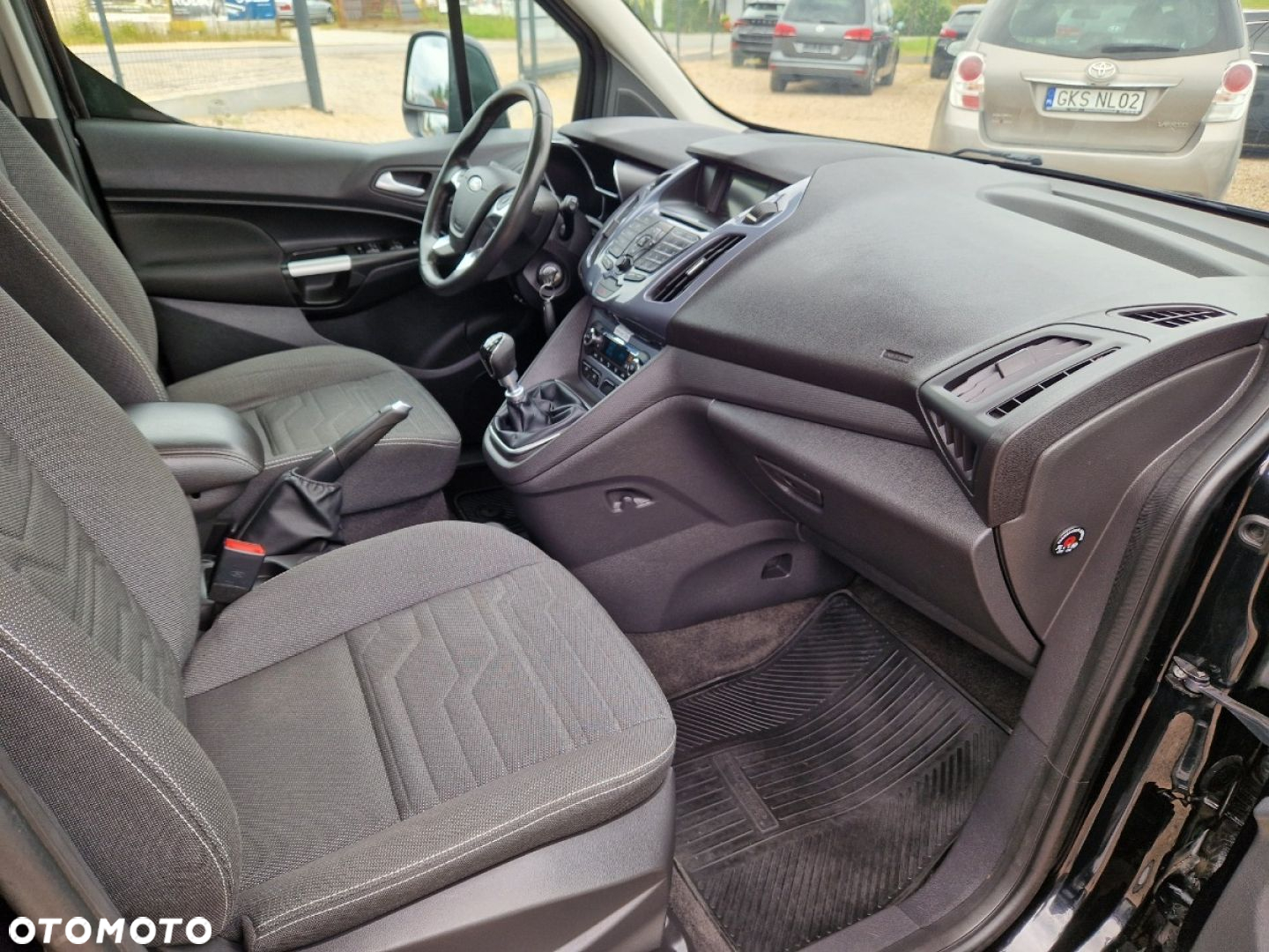 Ford Tourneo Connect Grand 1.6 TDCi Titanium - 25