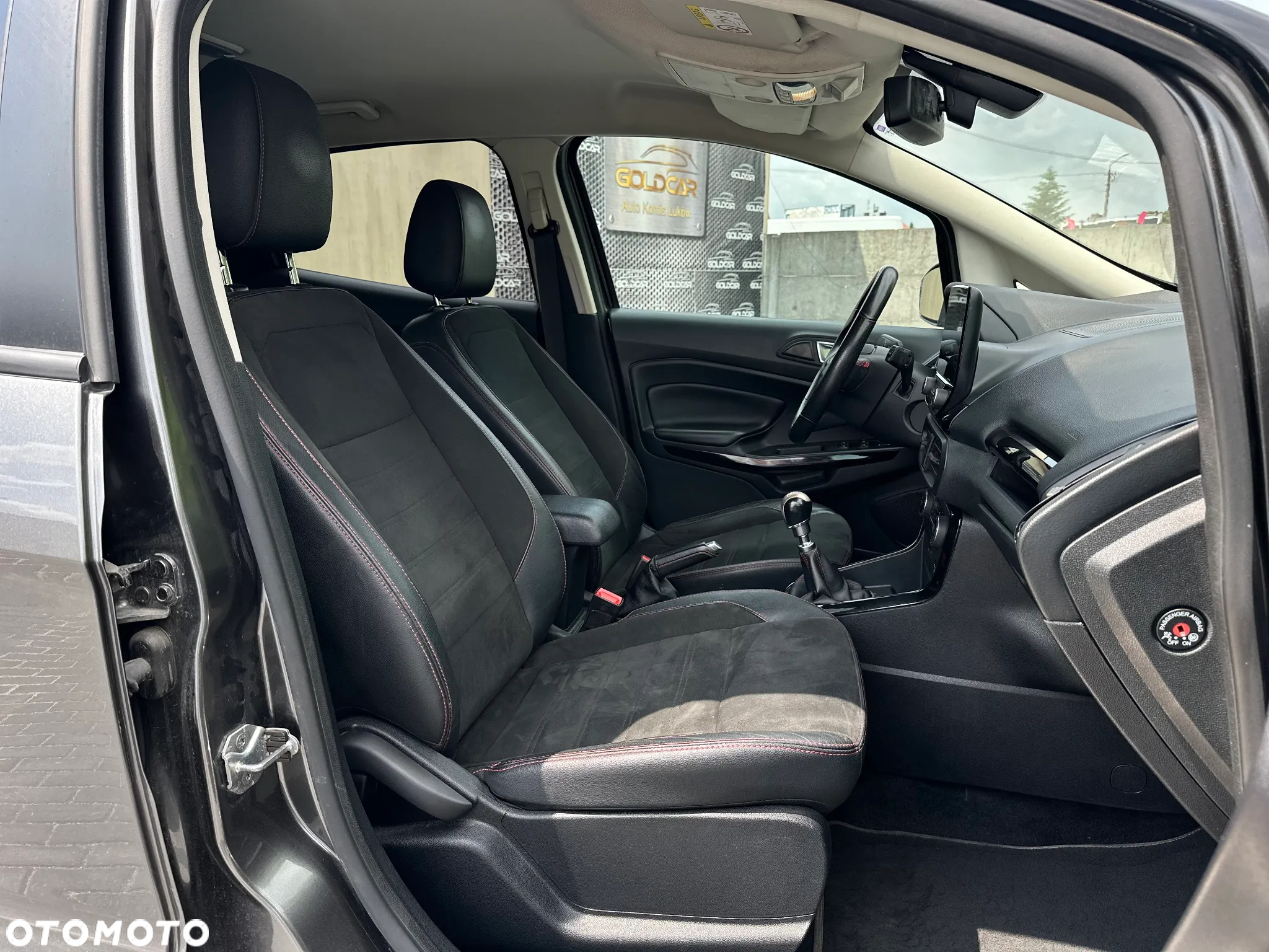 Ford EcoSport 1.0 EcoBoost ST-LINE - 10