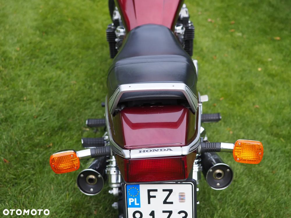 Honda Nighthawk - 10