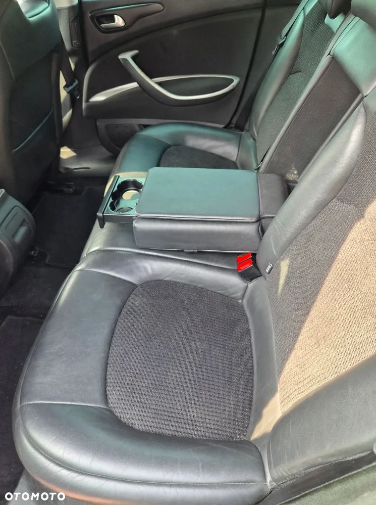 Citroën C5 2.0 16V Exclusive - 16