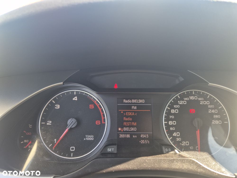 Audi A4 Avant 2.0 TDI - 7