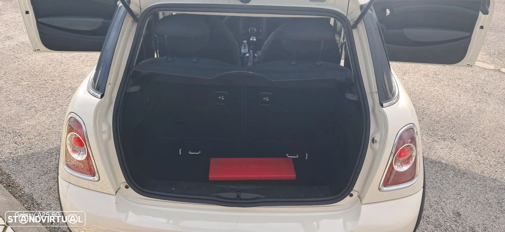 MINI 3 Portas One D - 29