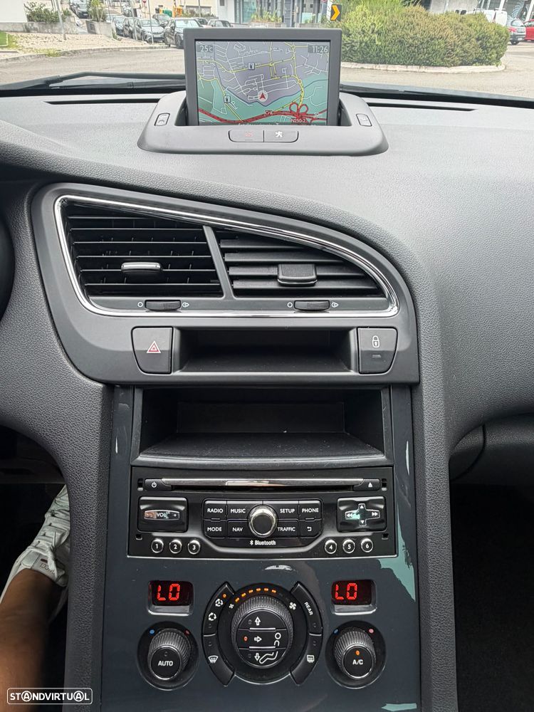 Peugeot 5008 - 33