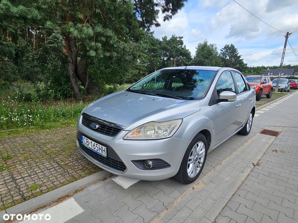 Ford Focus 1.6 TDCi Ghia - 8