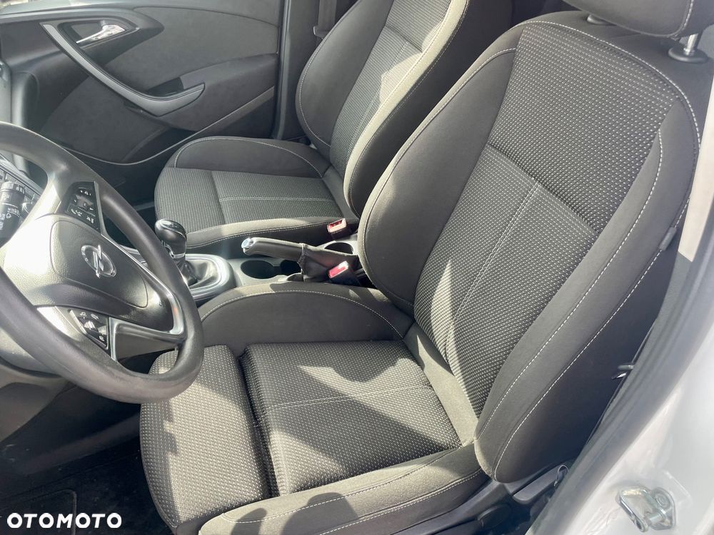 Opel Astra 1.6 D Start/Stop Active - 29