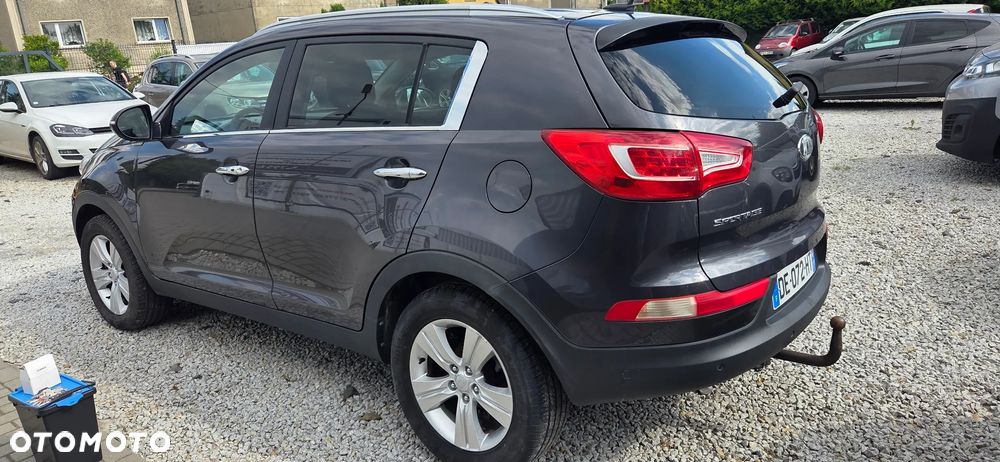 Kia Sportage 2.0 d Tour 2WD - 10