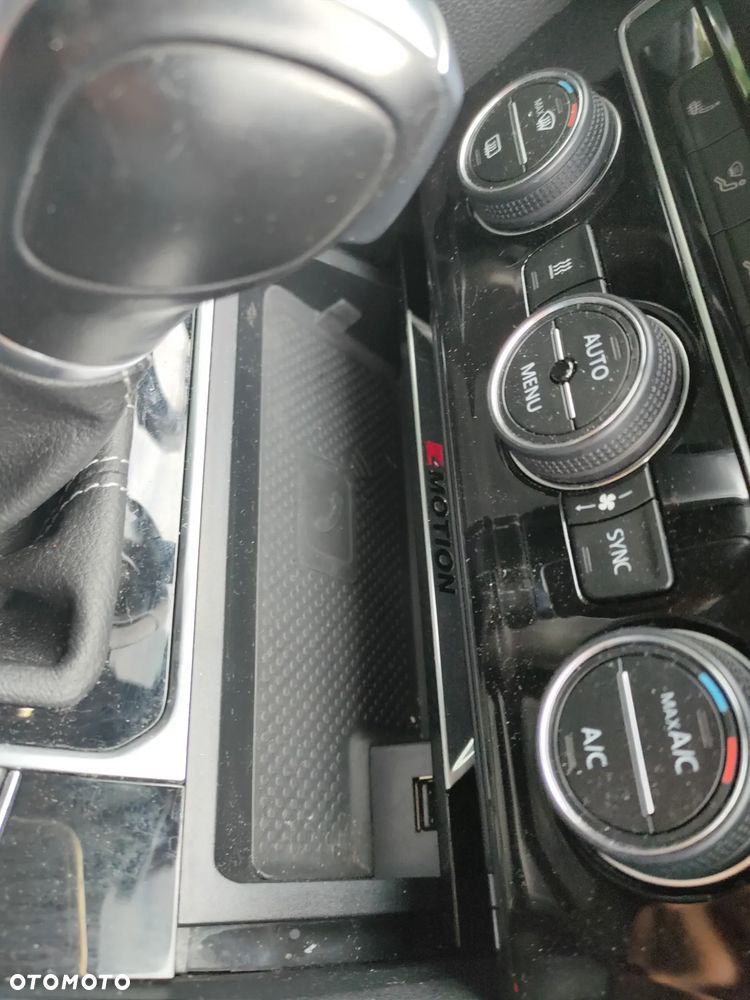 Volkswagen Arteon 2.0 TDI 4Motion SCR R-Line Edition DSG - 9