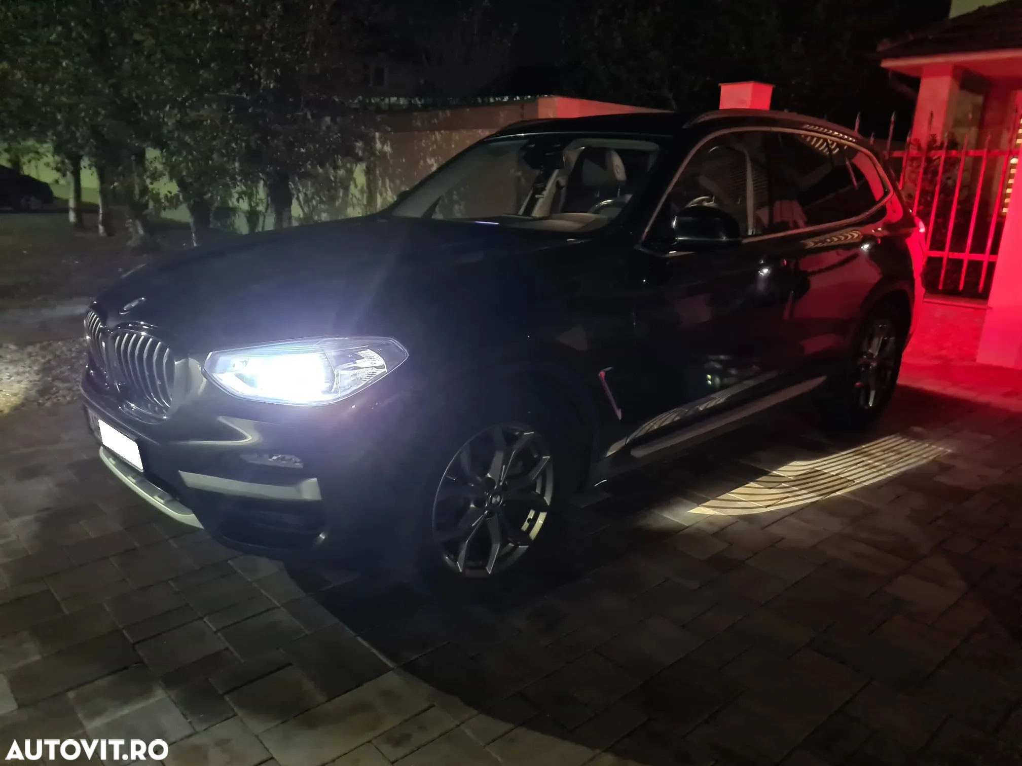 BMW X3 xDrive20d AT xLine - 8