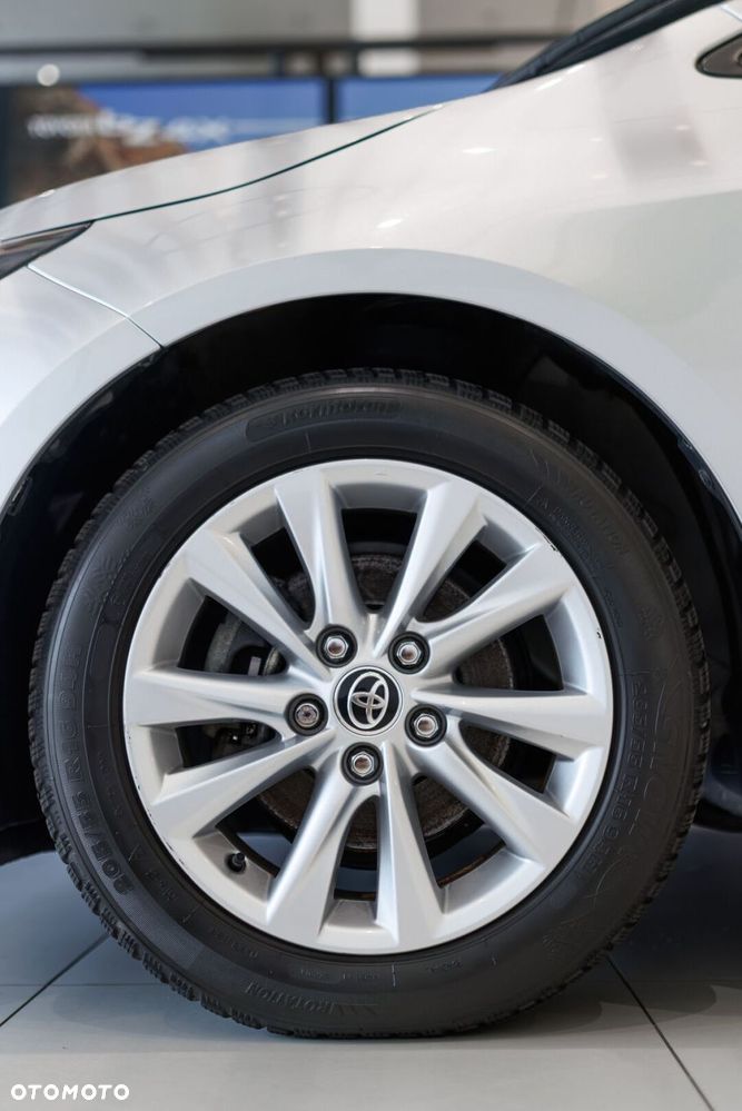 Toyota Corolla 1.8 Hybrid Comfort - 18
