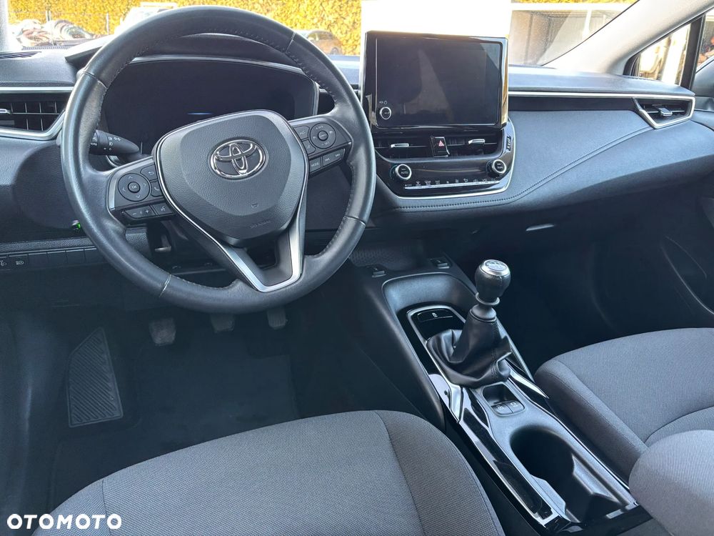 Toyota Corolla 1.5 Comfort - 12