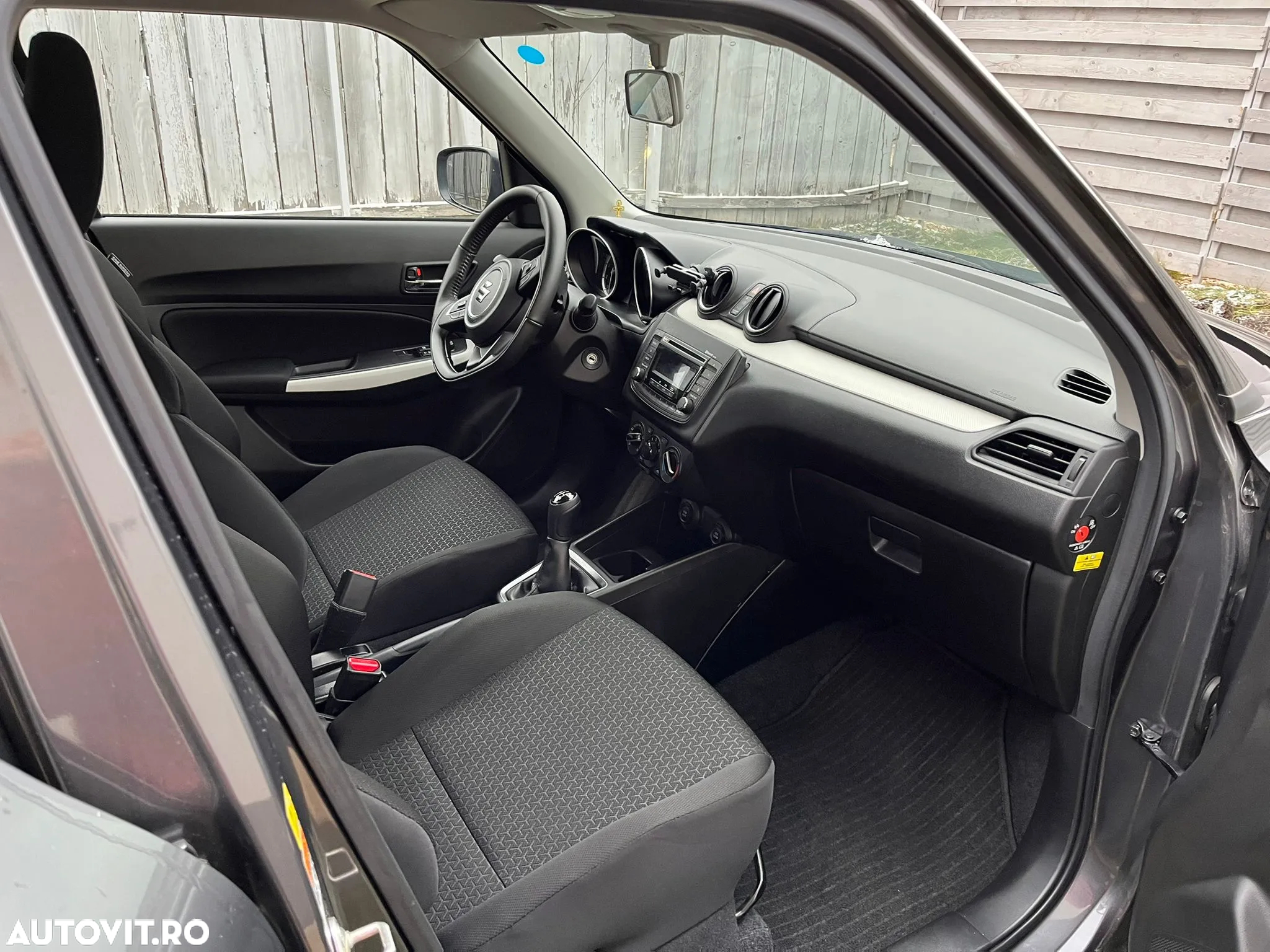 Suzuki Swift 1.2 Dualjet 12V MHEV Cool - 5