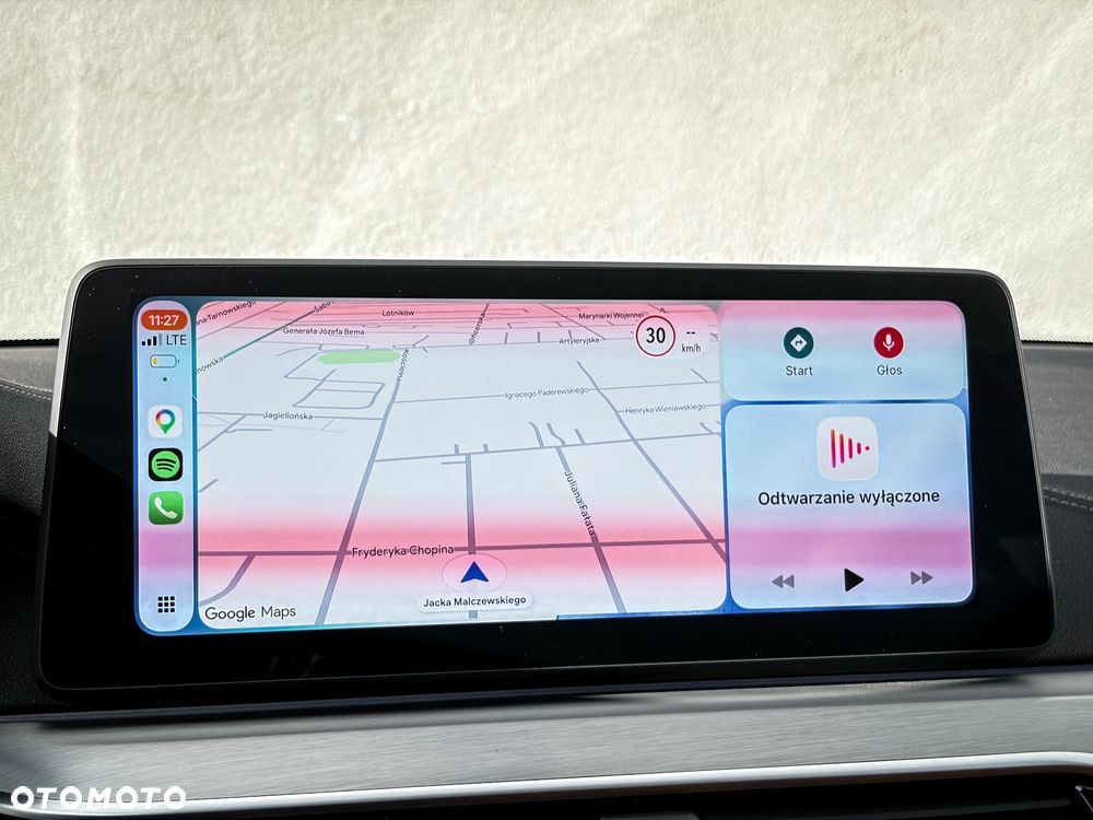 BMW Seria 5 520i Luxury Line - 23