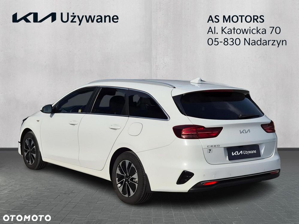 Kia Ceed 1.5 T-GDI M - 4