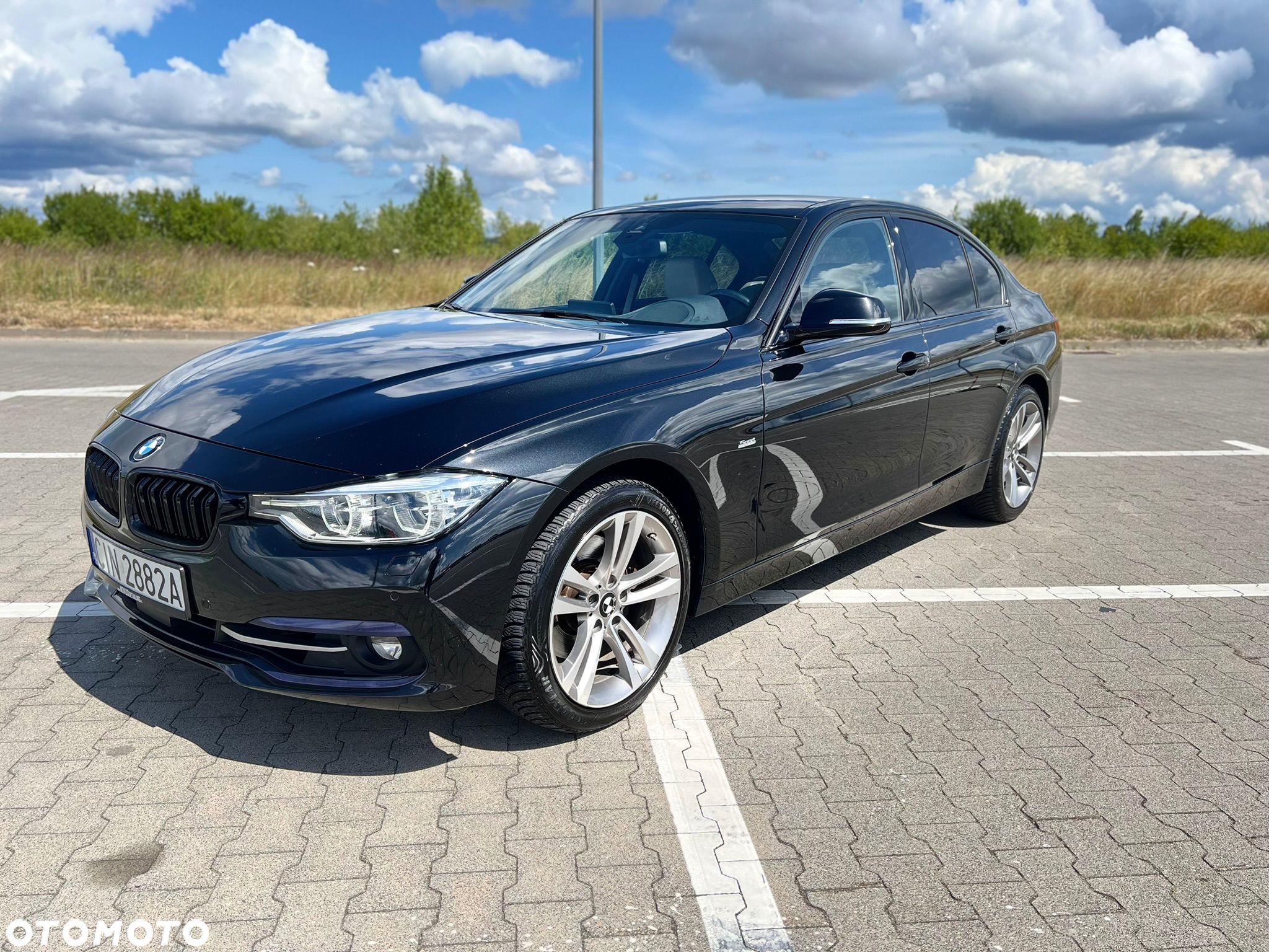 BMW Seria 3 330i xDrive Sport Line - 1
